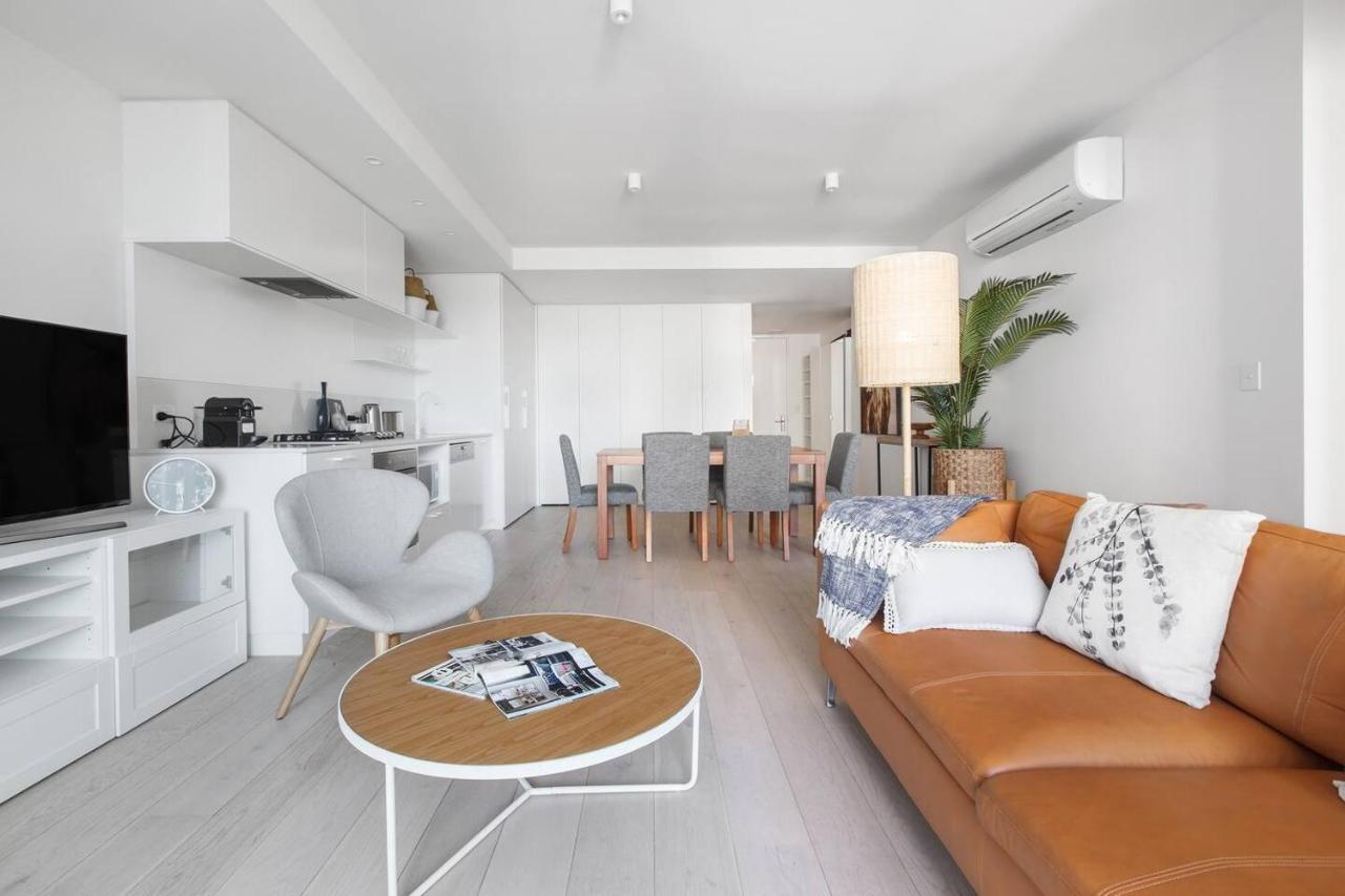 Sunny Seclusion Minutes From South Yarra Station Appartement Melbourne Buitenkant foto
